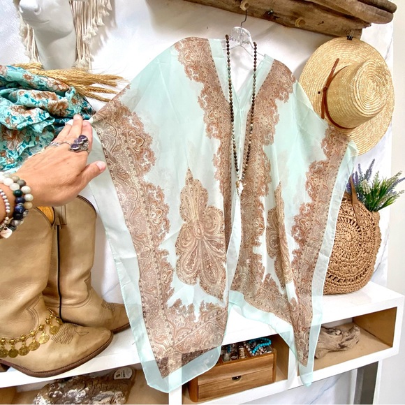 Breezy Gypsy/hippy boho CAFTAN/Cape/poncho bikini cover sheer & multifunctional - Picture 4 of 15